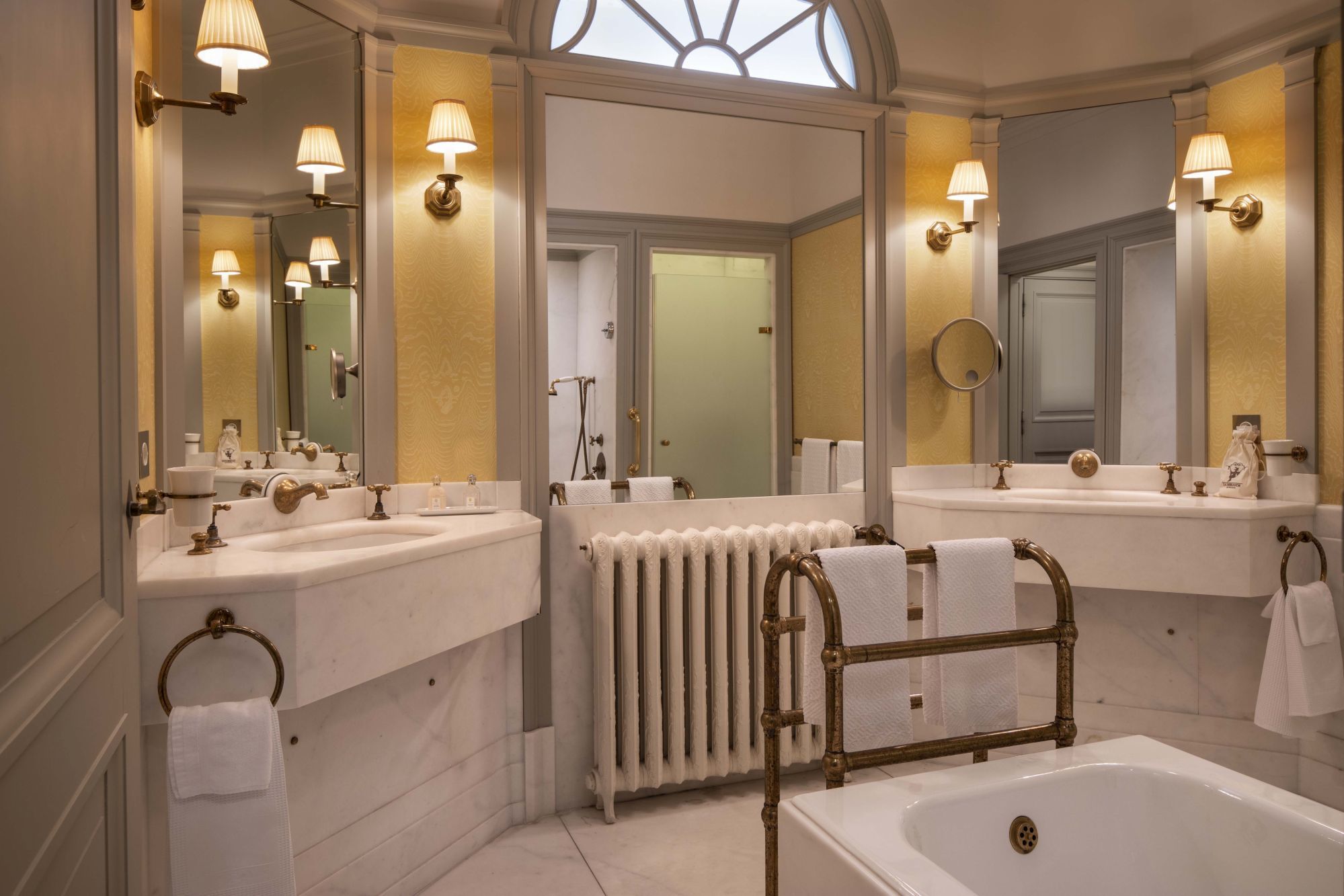 Luxury 5-star hotel - Avignon Provence