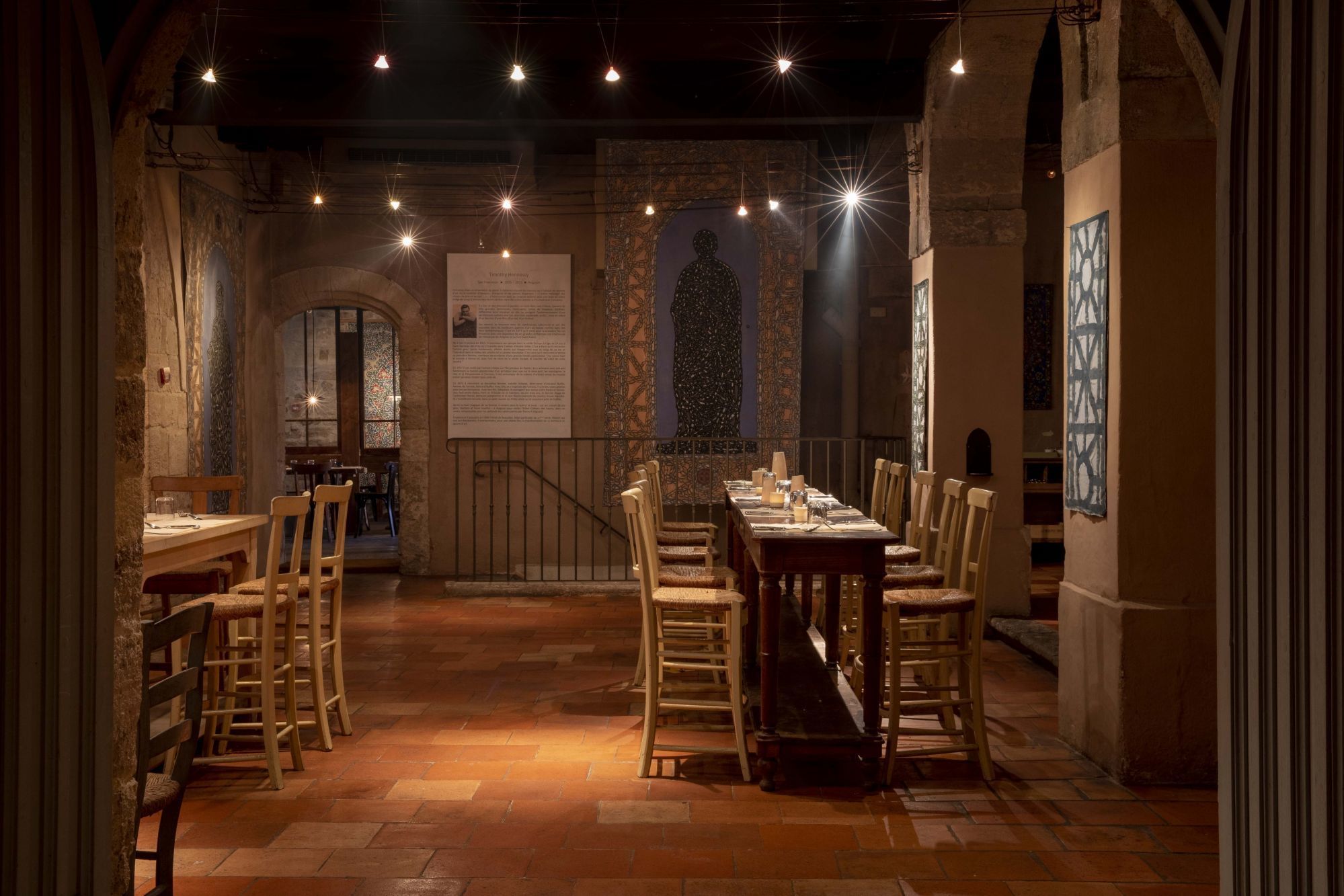 Luxury 5-star hotel - Avignon Provence - Tavern restaurant - Michelin Plate