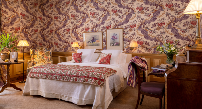 Grand Deluxe Room